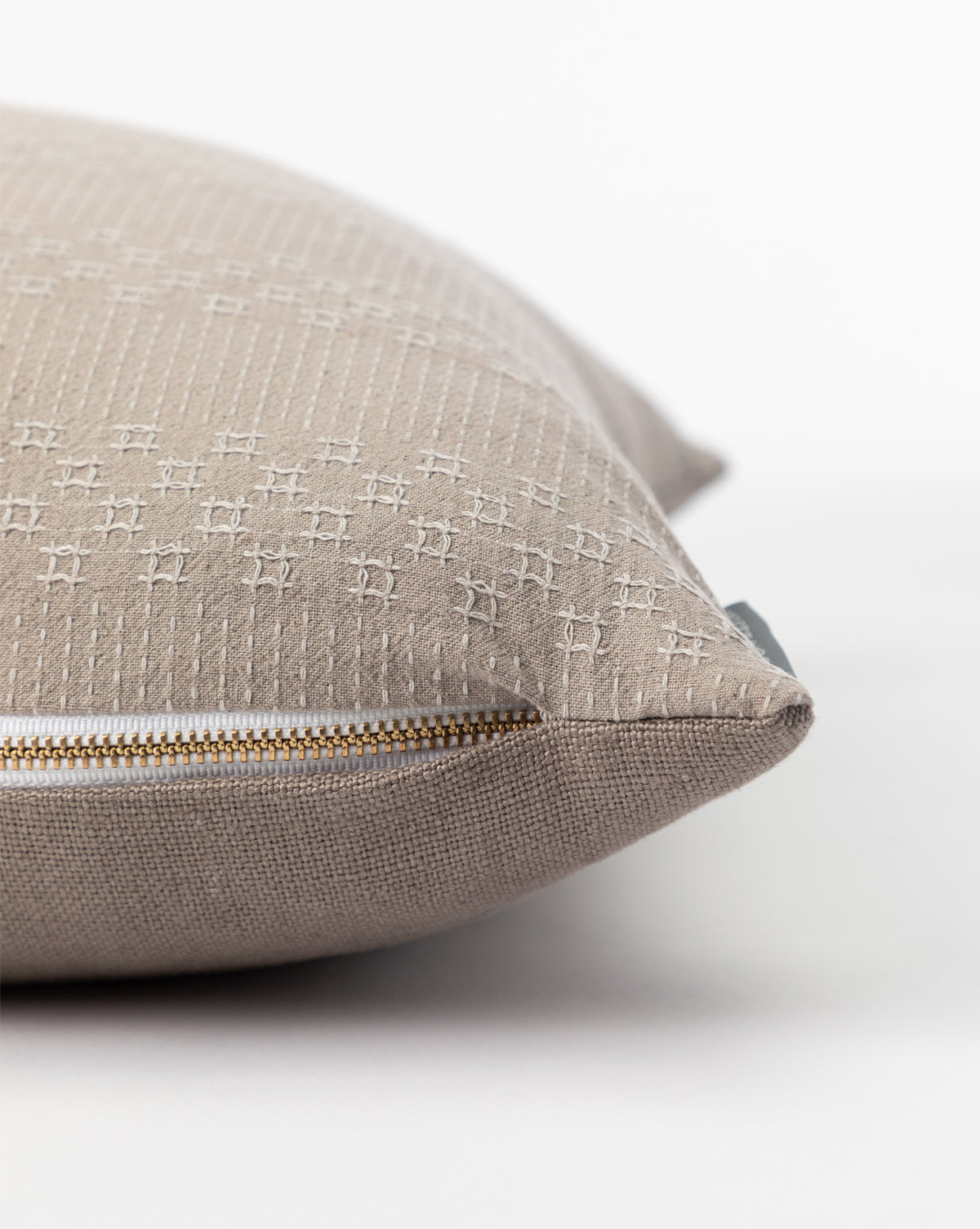 Tangren, Vintage Gray Crosshatch Pillow Cover No. 3